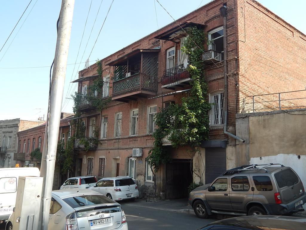 Family Holiday Apartment Tbilisi Buitenkant foto