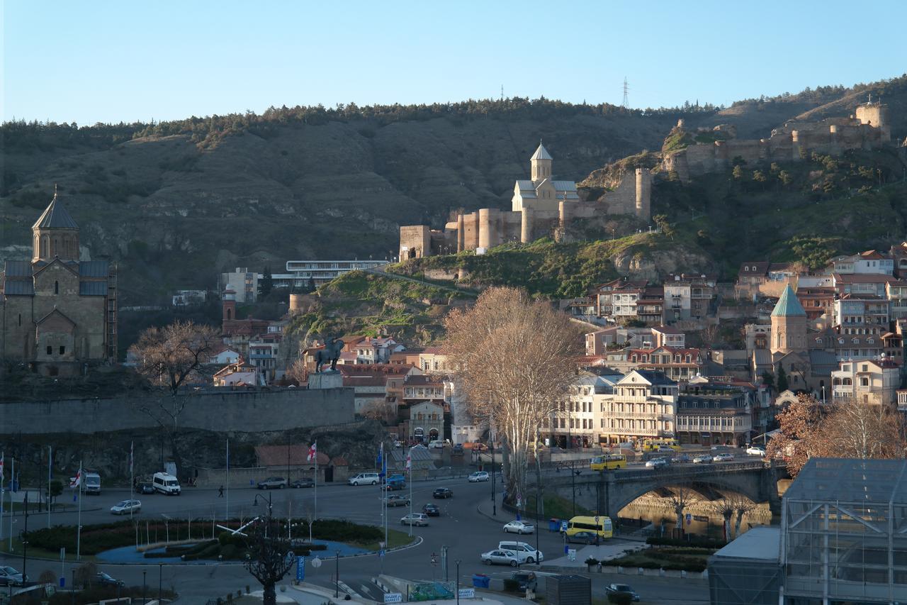 Family Holiday Apartment Tbilisi Buitenkant foto